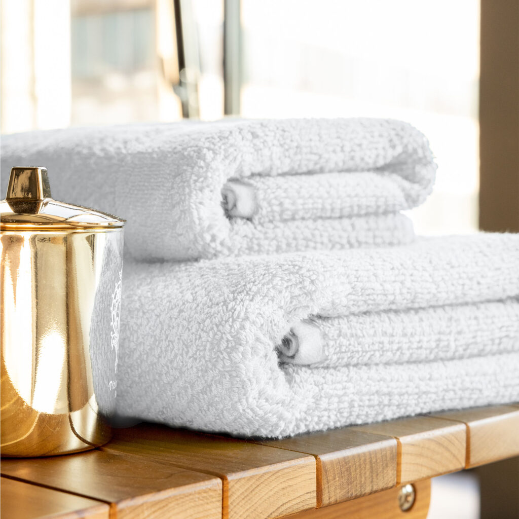 Махровое полотенце Milano 50х90 категории «Премиум» с именной вышивкой